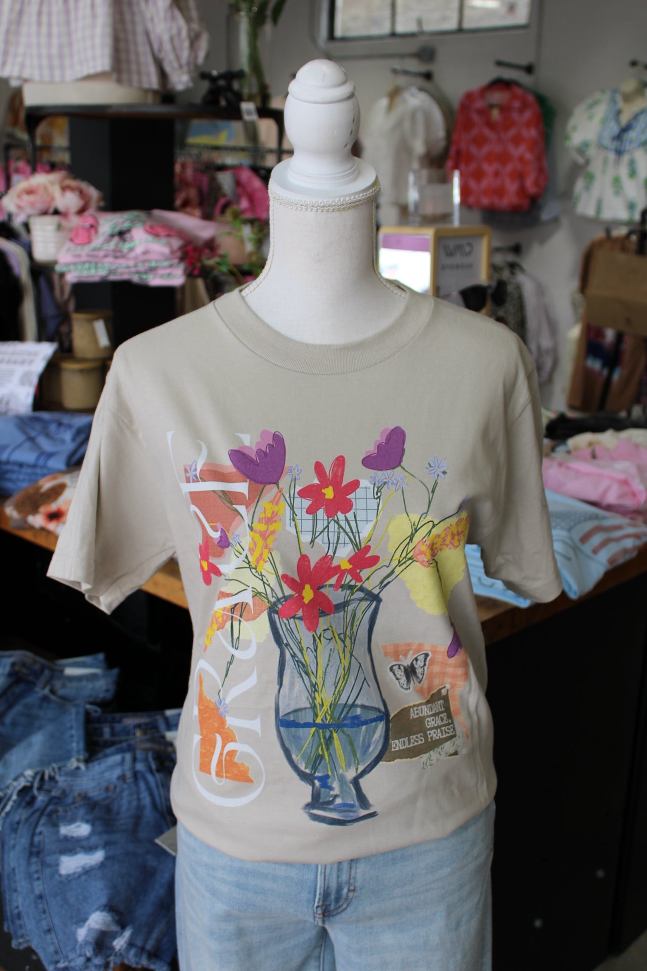 Abundant Grace Tee
