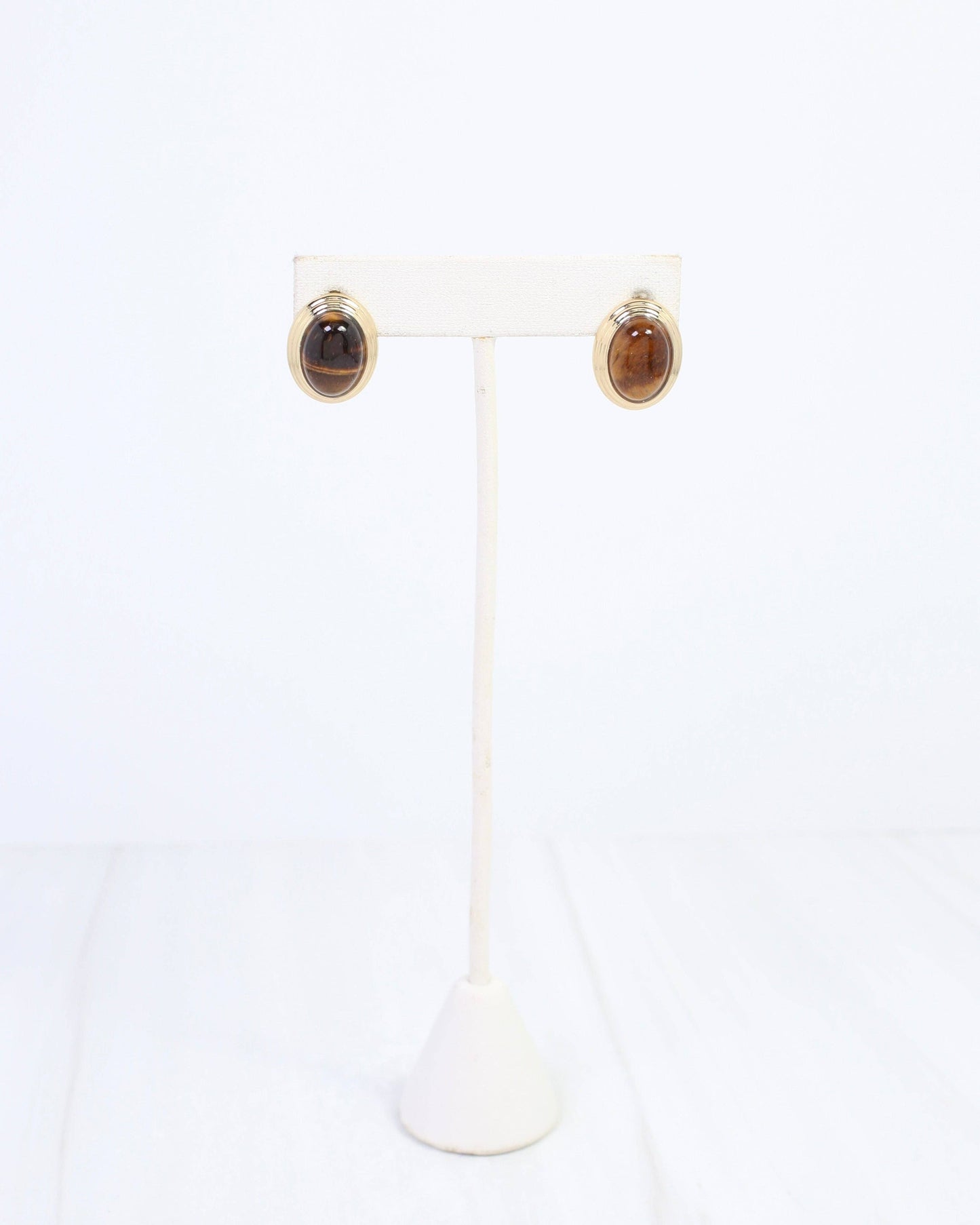 Lara Oval Stud Earring Tortoise