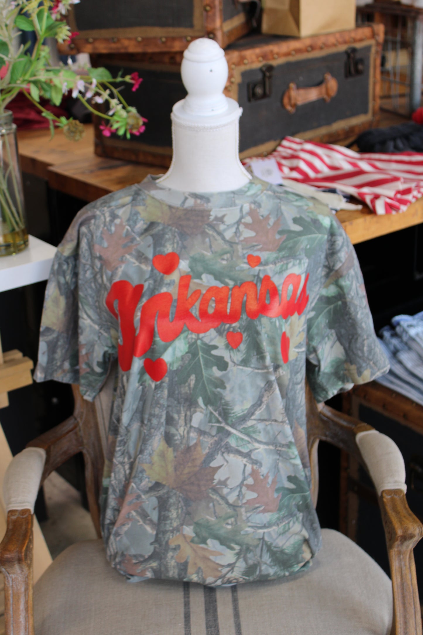 Arkansas Hearts Camo Tee- RED
