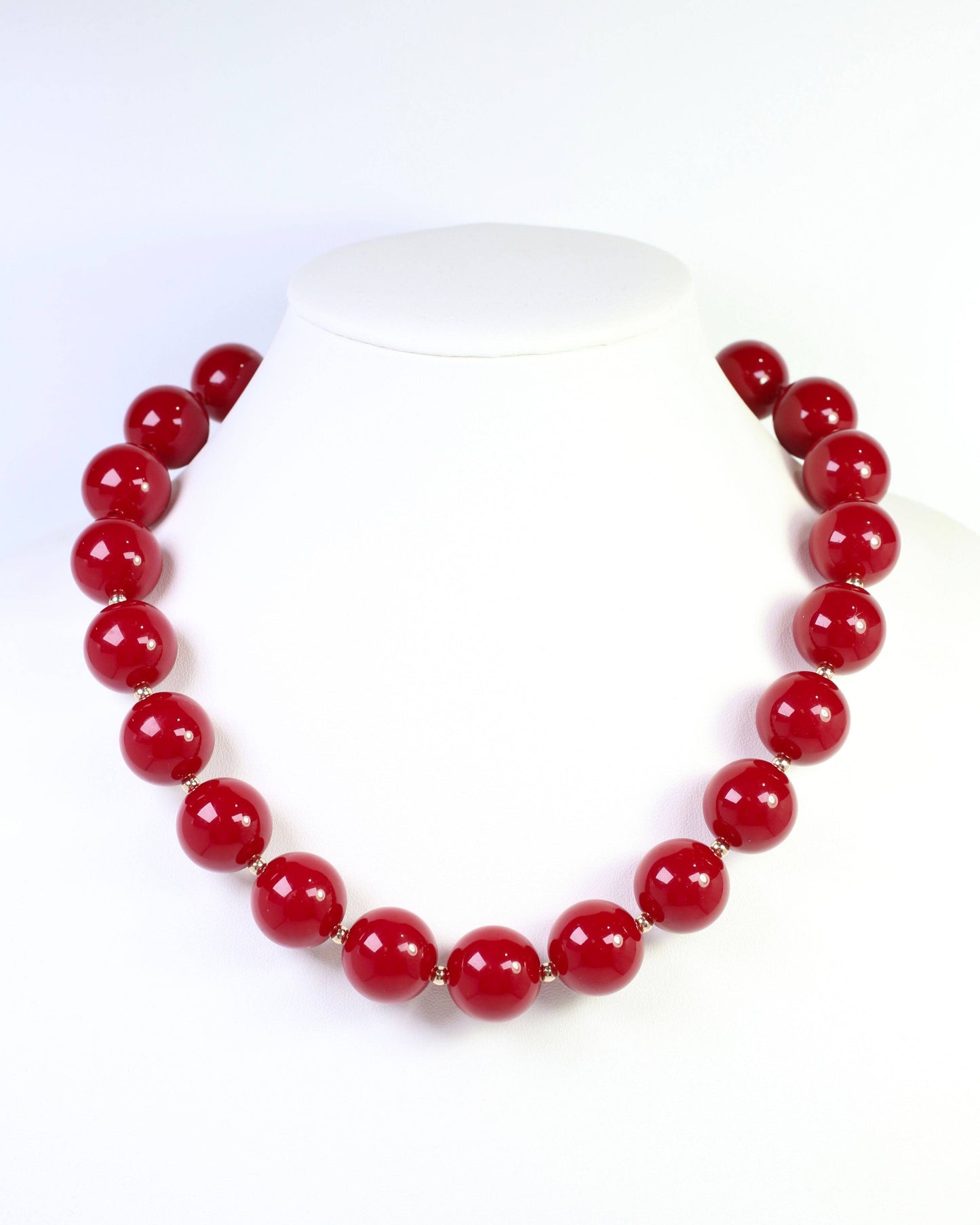 Megan Beaded Necklace Burgundy