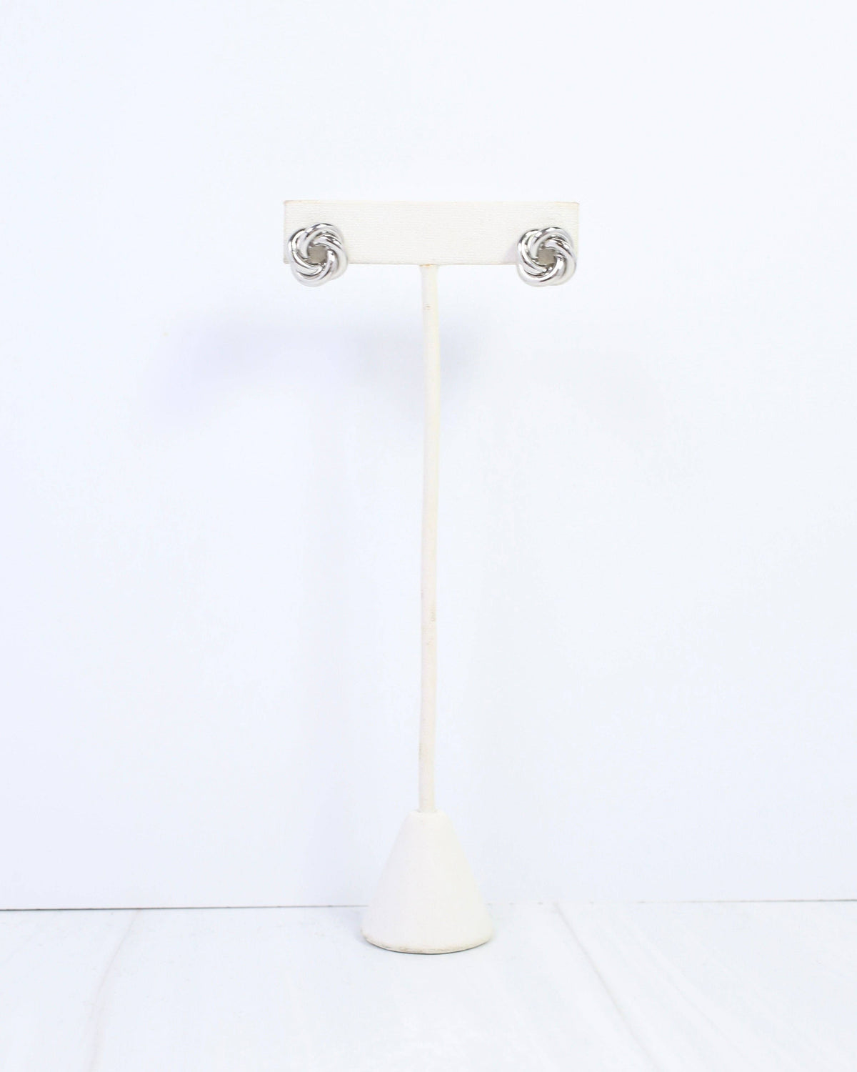 Claudia Knot Stud Earring Silver