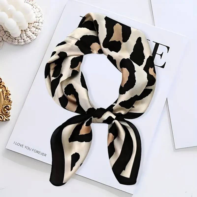 LARGE LEOPARD ANIMAL PRINT BANDANA SCARF