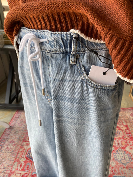 Nori Tie Waist Jeans - Hidden