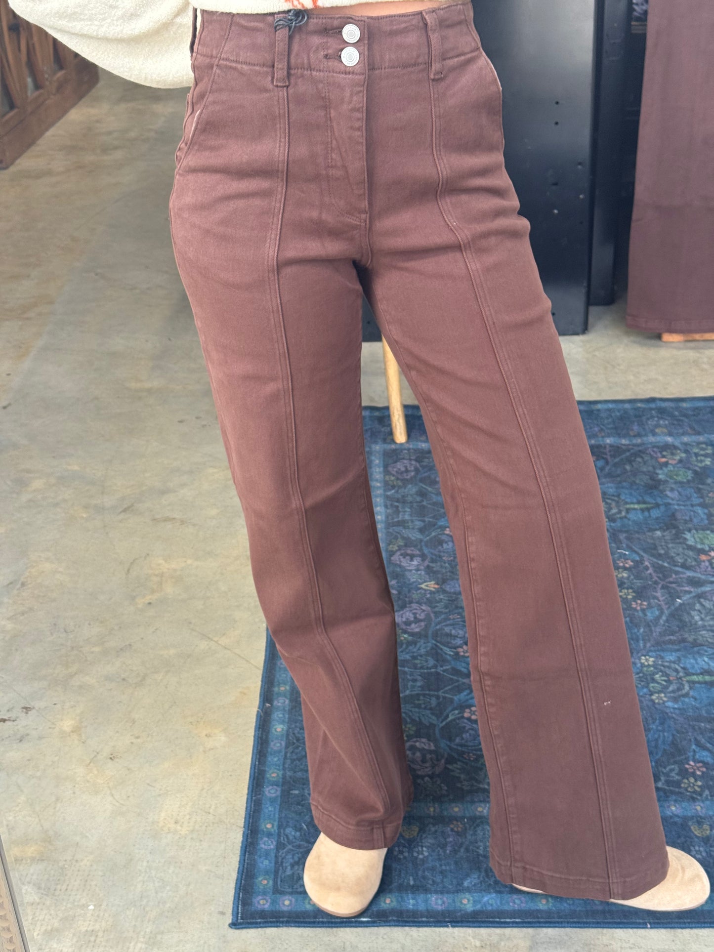 Brown High-Rise Jean - Mica