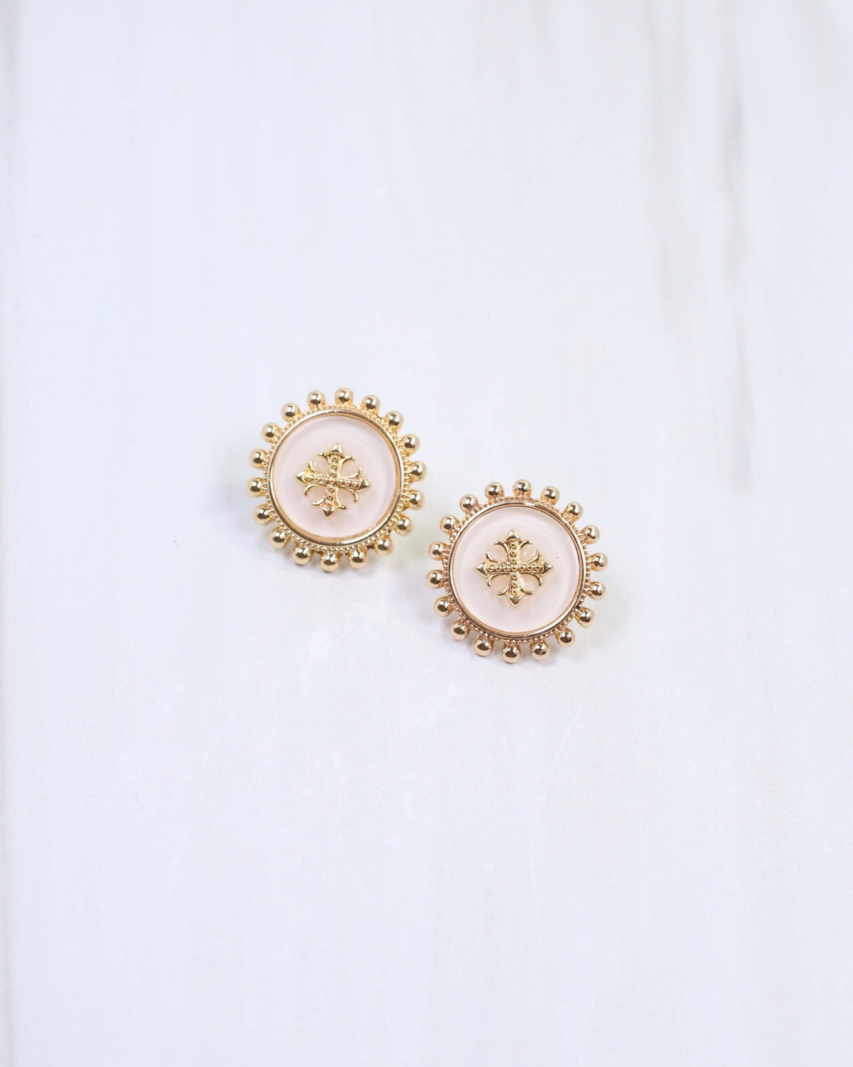 Kempsey Coin Stud Earring White